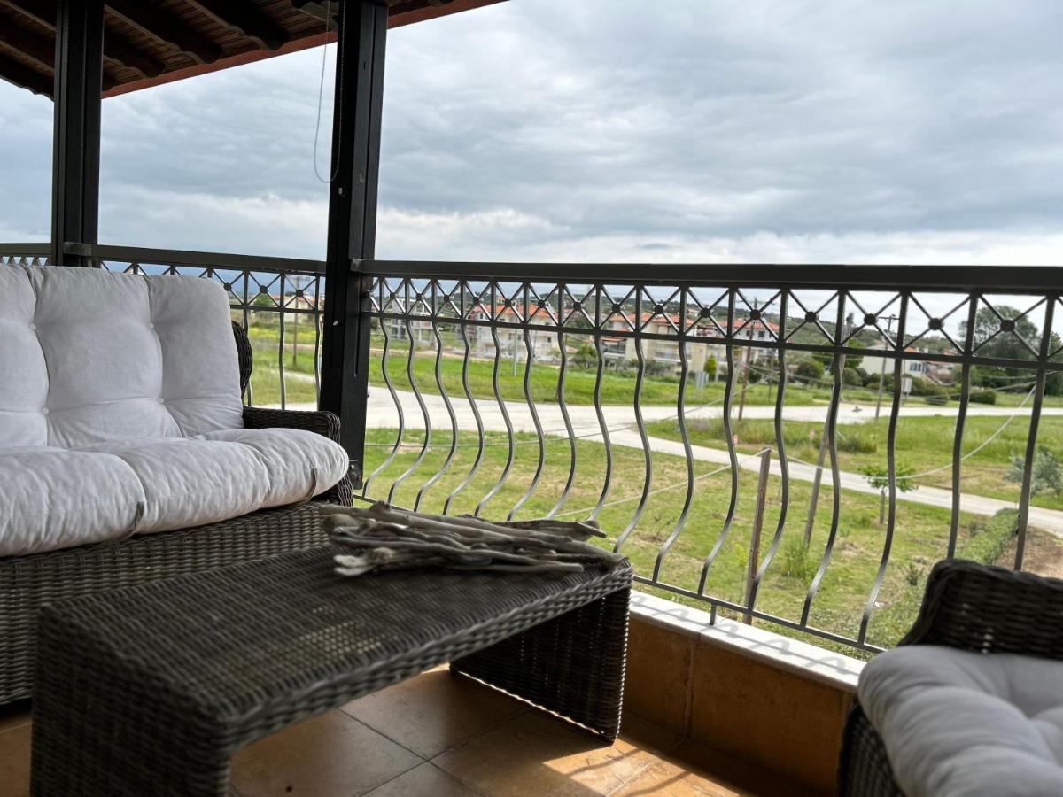 Calliopes By The Sea Boutique Suites Paralia Dionisiou Eksteriør billede