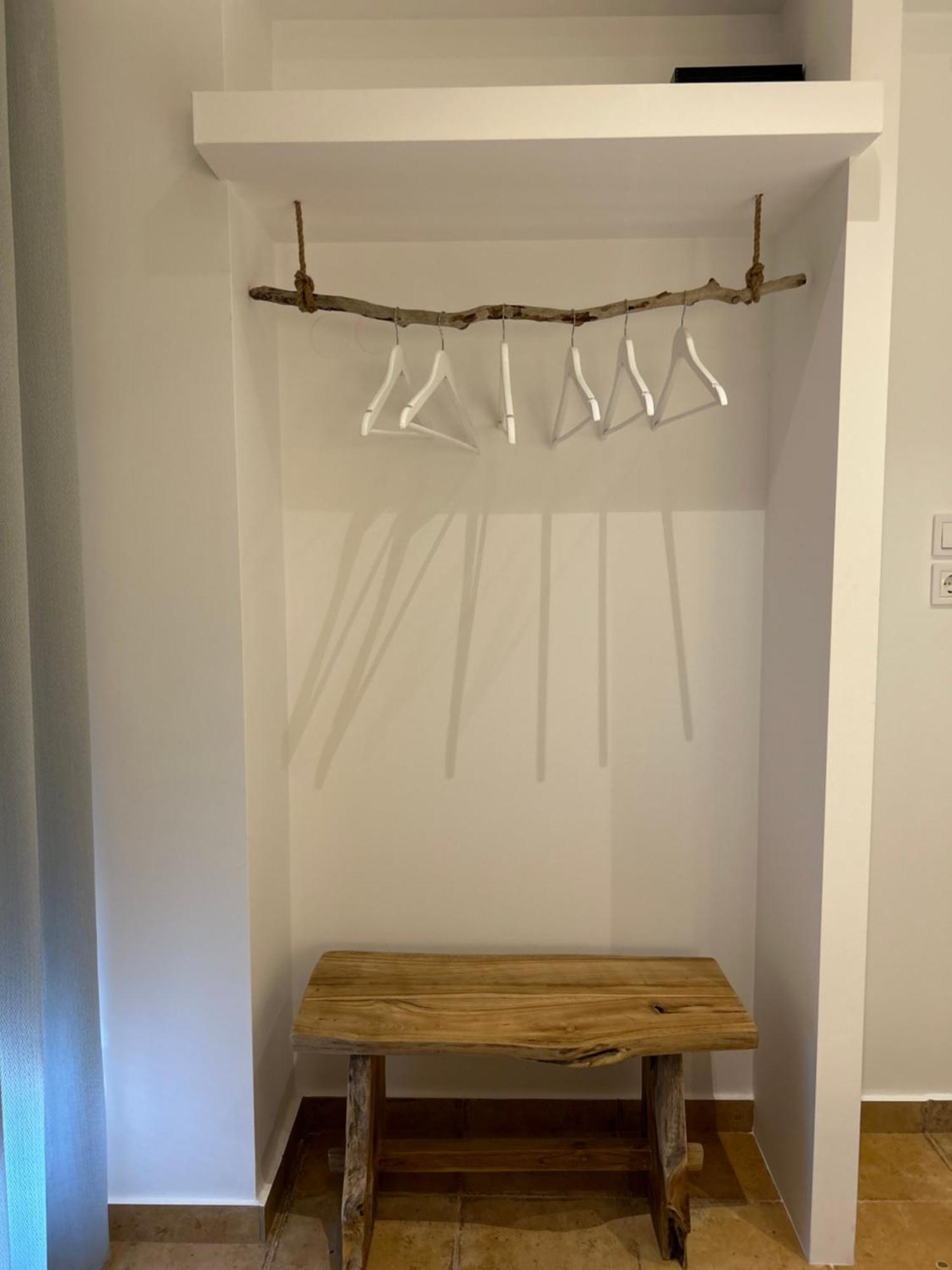 Calliopes By The Sea Boutique Suites Paralia Dionisiou Eksteriør billede