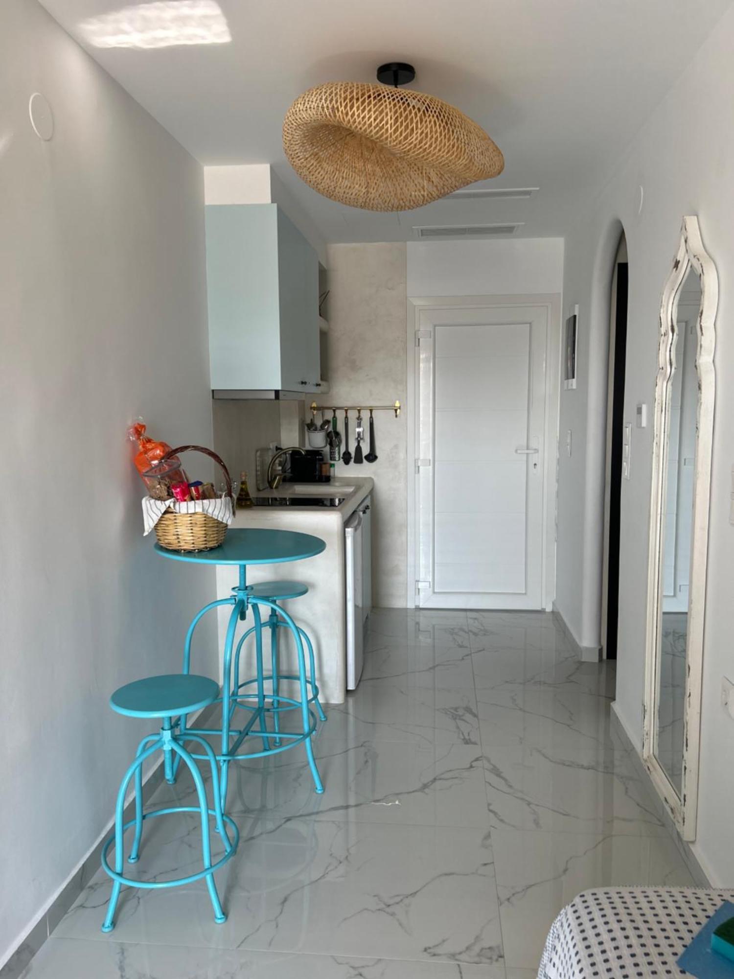 Calliopes By The Sea Boutique Suites Paralia Dionisiou Eksteriør billede